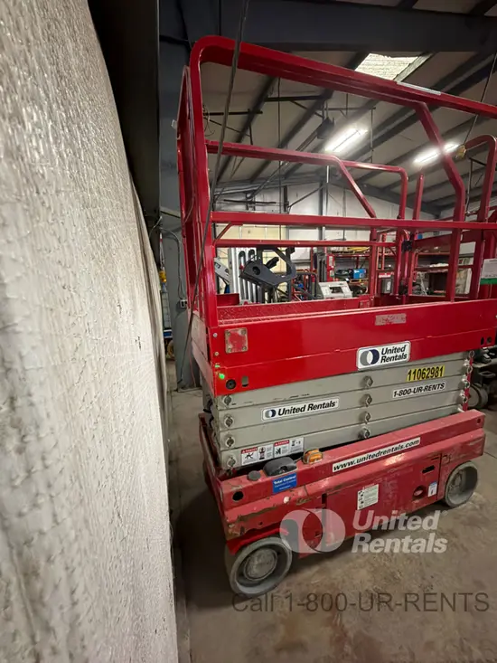 2020 MEC MICRO 26 Scissor Lift