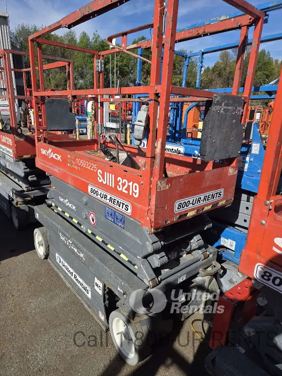 2017 Skyjack SJIII3219 Scissor Lift