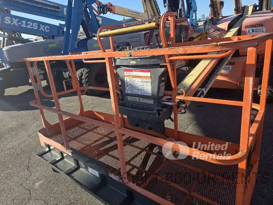 2017 JLG 400S Boom Lift