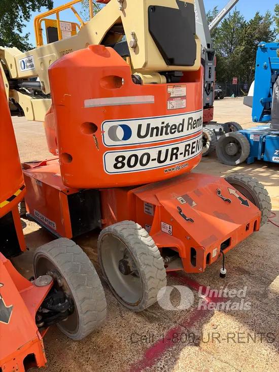 2018 JLG E400AJPN Articulating Boom Lift