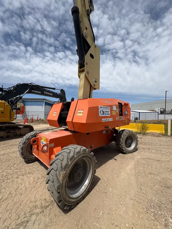 2017 JLG 860SJ Boom Lift