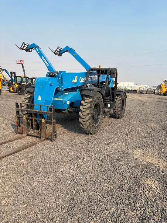 2018 Genie GTH-844 Forklift