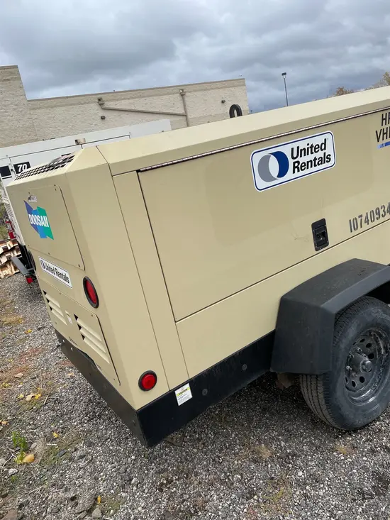 2018 Doosan HP450/VHP400WCU Air Compressor