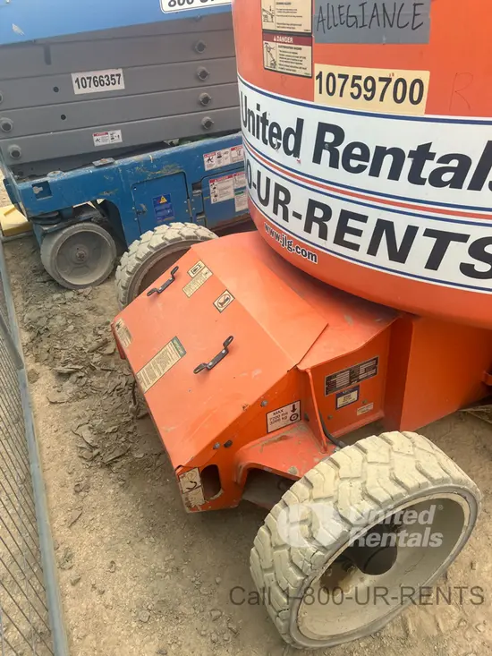 2018 JLG E400AJPN Articulating Boom Lift