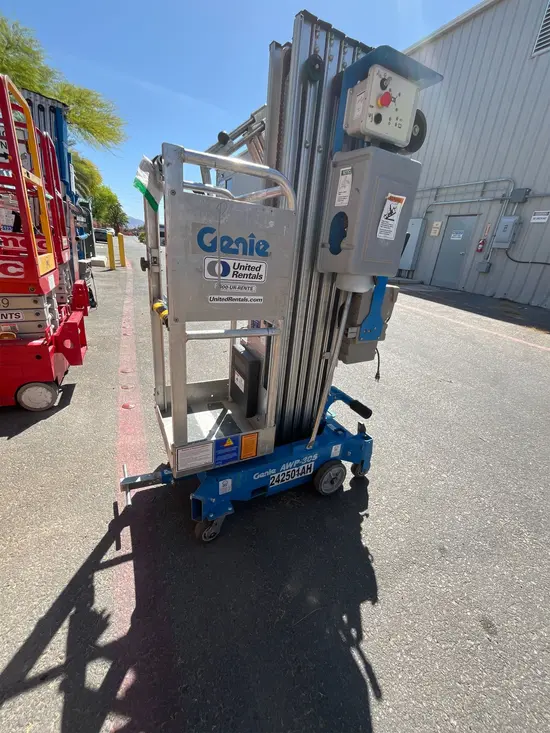 2019 Genie AWP-30SDC Pusharound Lift