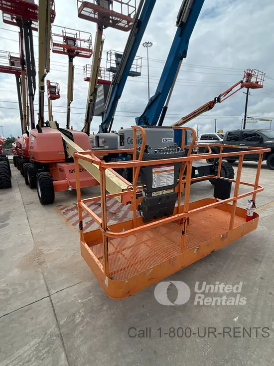 2017 JLG 400S Boom Lift