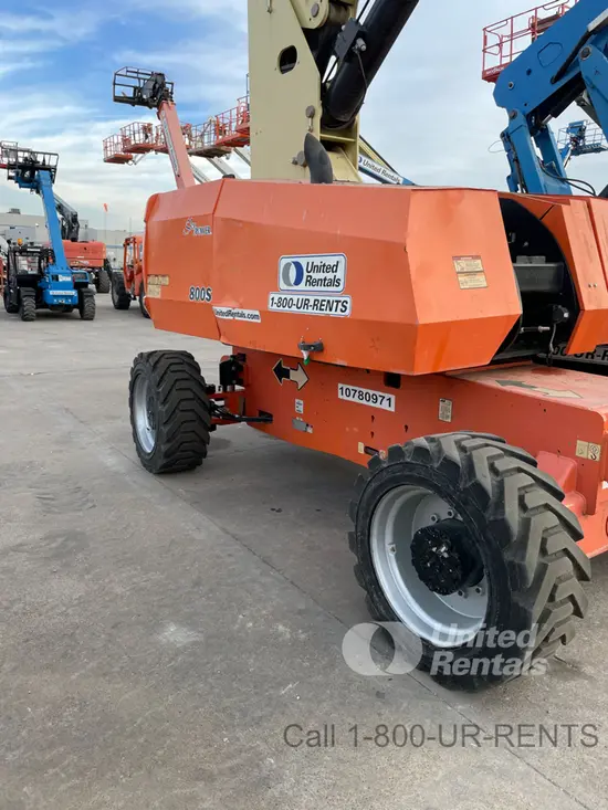 2018 JLG 800S Boom Lift
