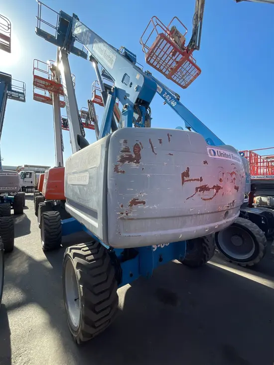 2013 Genie S-65 Boom Lift