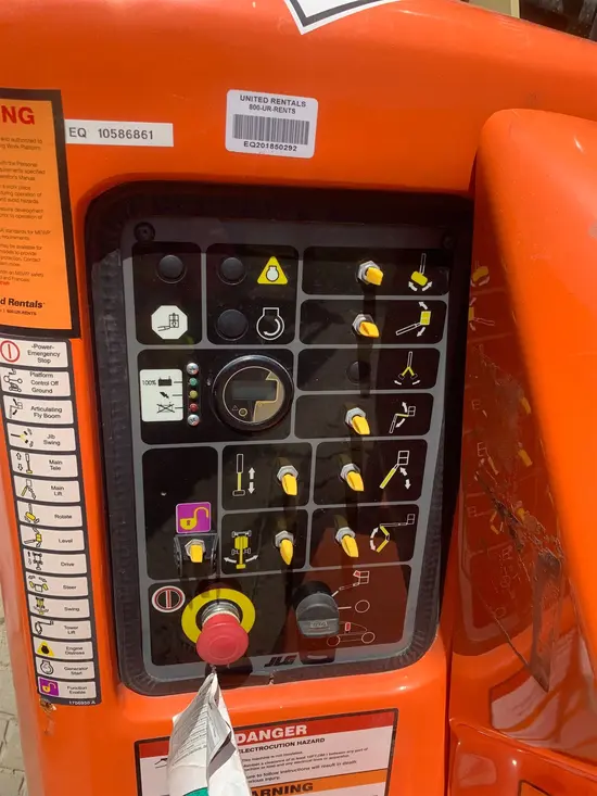 2017 JLG E450AJ Articulating Boom Lift