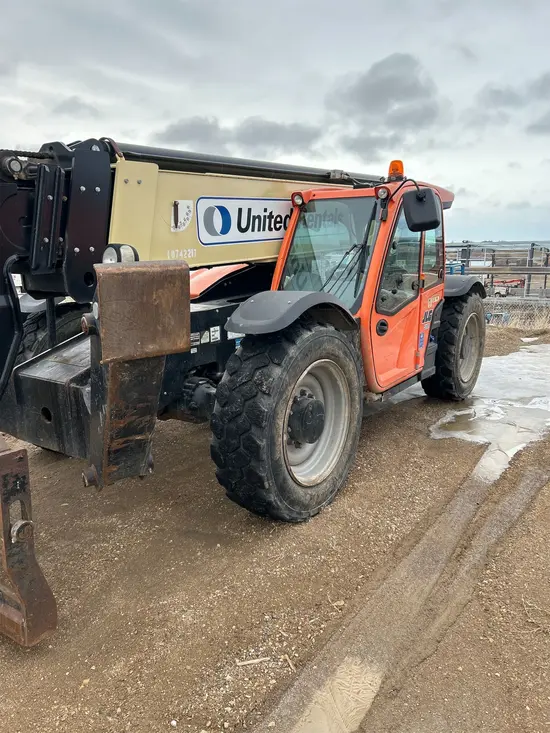 2018 JLG 1055 Forklift