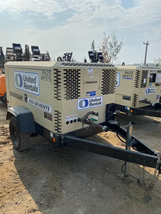 2021 Doosan P425/HP375WCUT4 Air Compressor