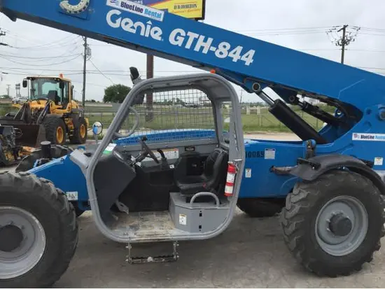 2014 Genie GTH-844 Forklift