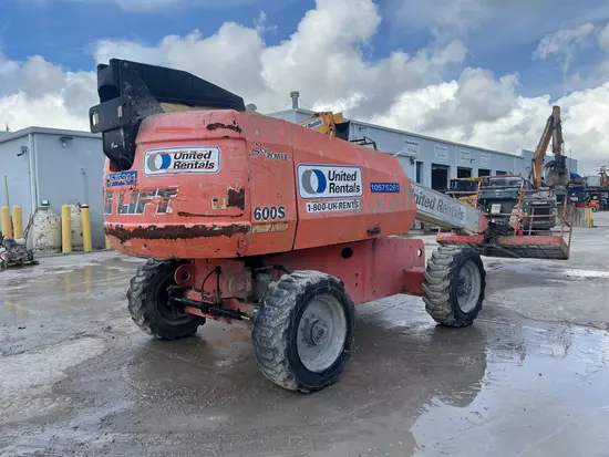 2017 JLG 600S Boom Lift