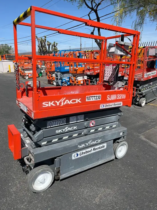 2018 Skyjack SJIII3219 Scissor Lift
