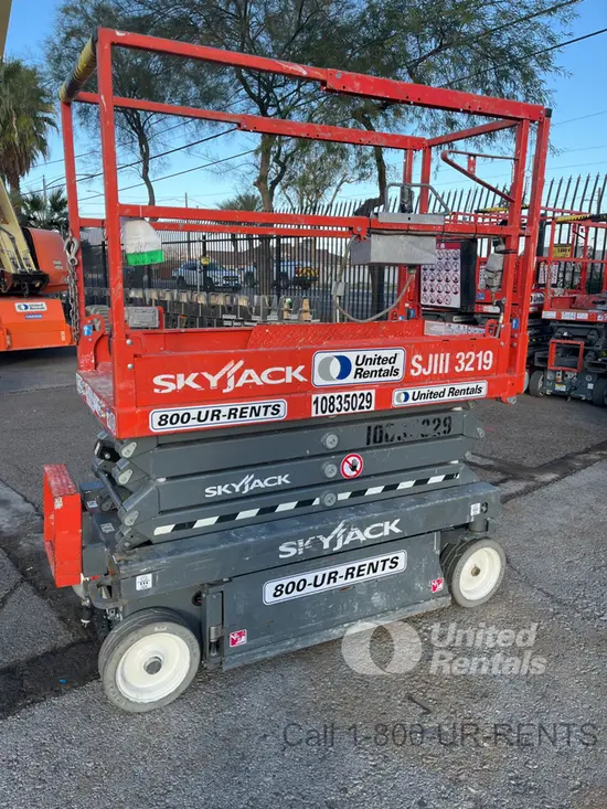 2018 Skyjack SJIII3219 Scissor Lift