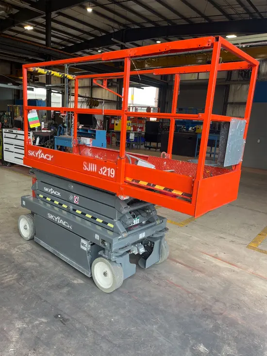 2019 Skyjack SJIII3219 Scissor Lift