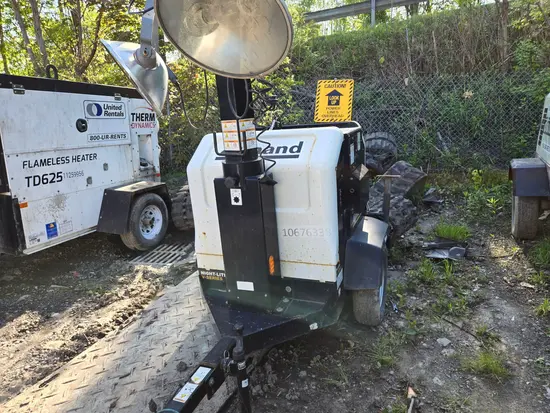 2017 Allmand NIGHT-LITE PRO Portable Light Tower