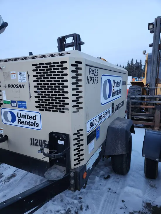 2021 Doosan P425/HP375WCUT4 Air Compressor