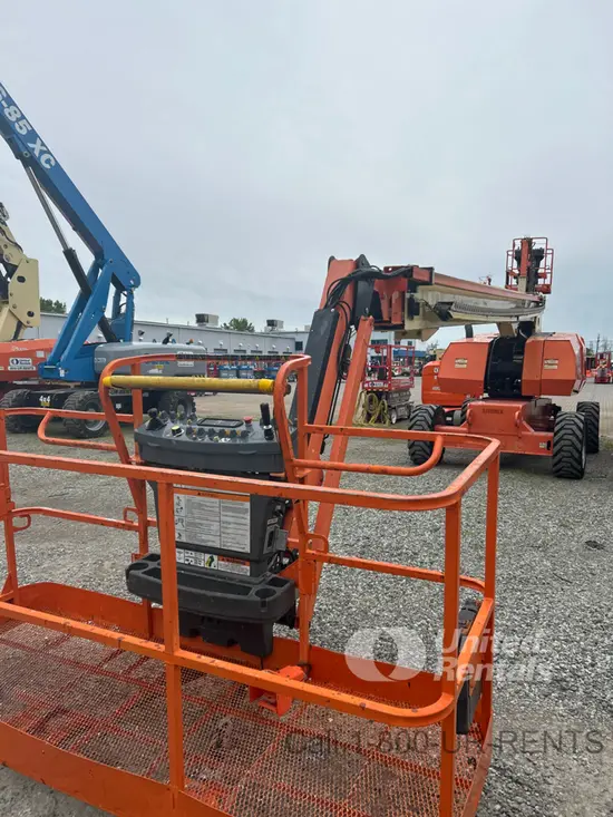 2017 JLG 860SJ Boom Lift