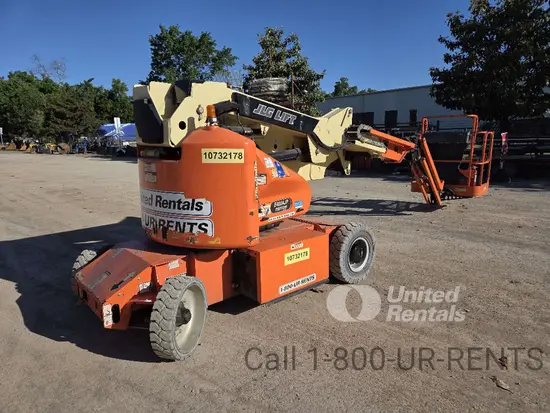 2018 JLG E400AJPN Articulating Boom Lift