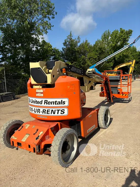 2018 JLG E450AJ Articulating Boom Lift
