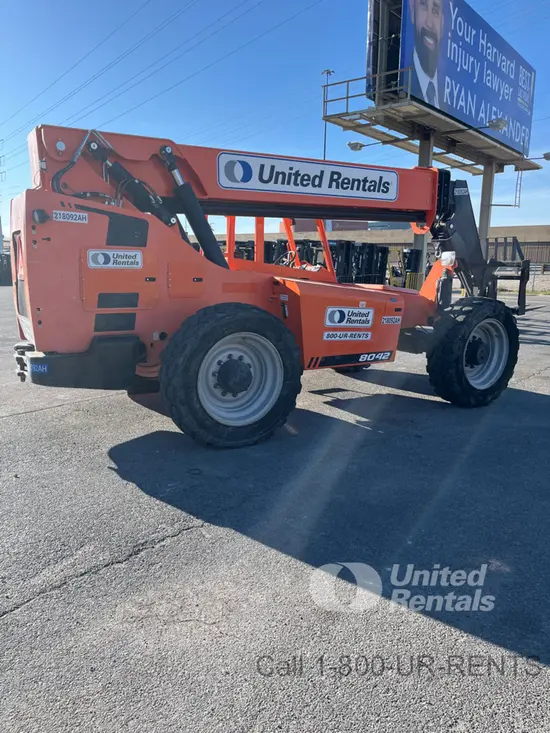 2019 SKYTRAK 8042 Forklift