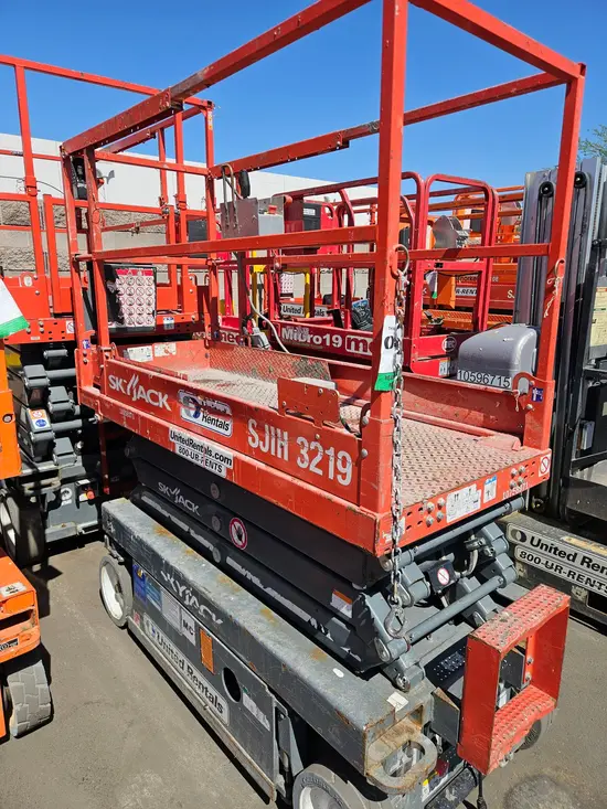 2018 Skyjack SJIII3219 Scissor Lift