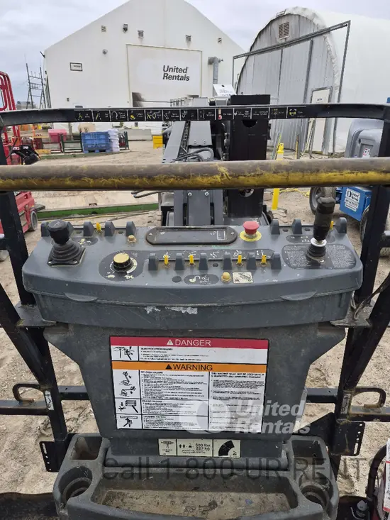 2018 JLG E450AJ Articulating Boom Lift