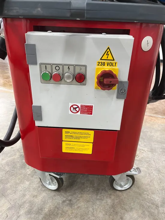2021 Blastrac BDC-33 Vacuum
