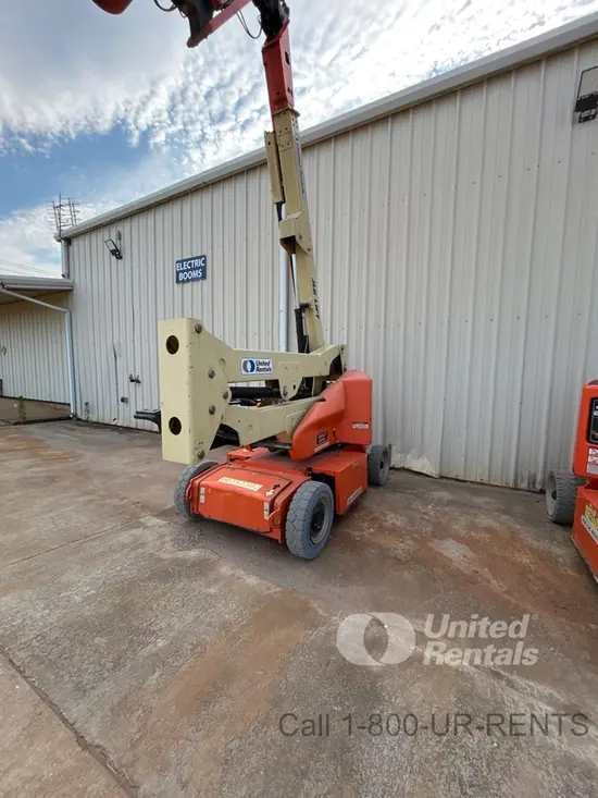 2018 JLG E400AJPN Articulating Boom Lift
