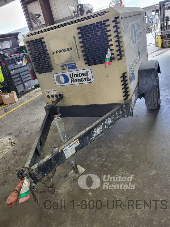 2022 Doosan P425/HP375WCUT4 Air Compressor