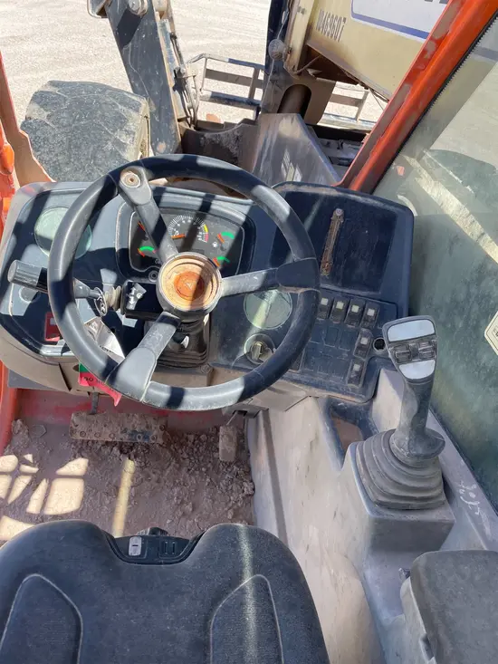 2016 JLG 1055 Forklift
