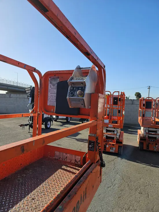 2018 Snorkel S3219E Scissor Lift