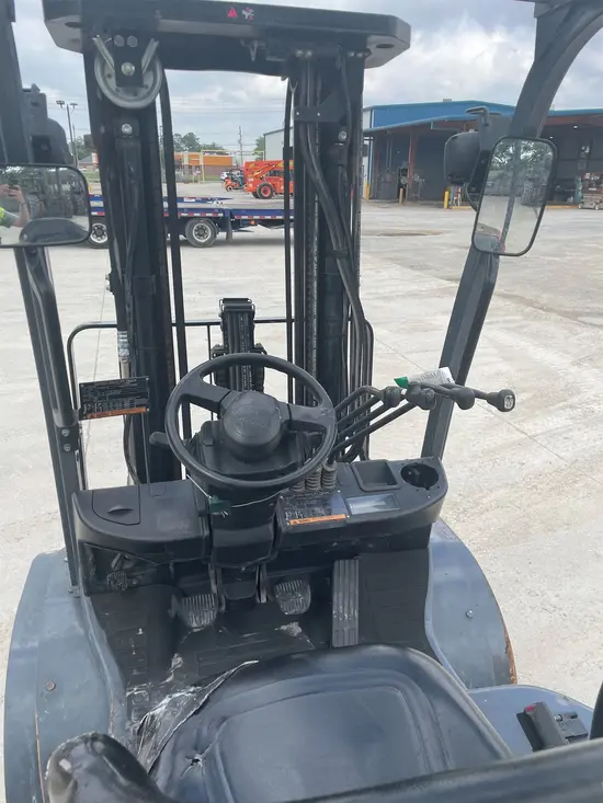 2019 Toyota 8FDU25 Warehouse Forklift