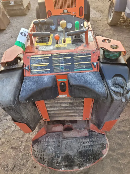 2019 Ditch Witch SK600 Track Loader