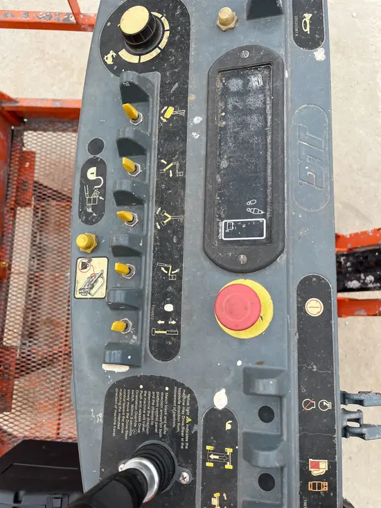 2017 JLG E300AJP Articulating Boom Lift
