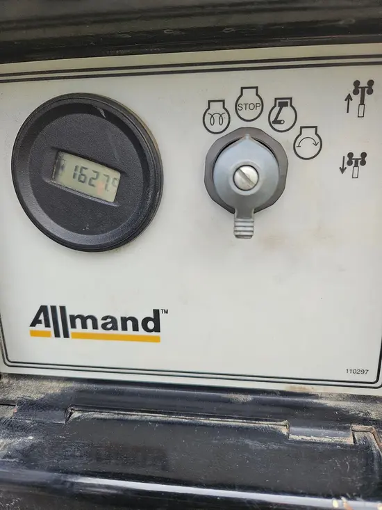 2020 Allmand NLV-K1005 Portable Work Light