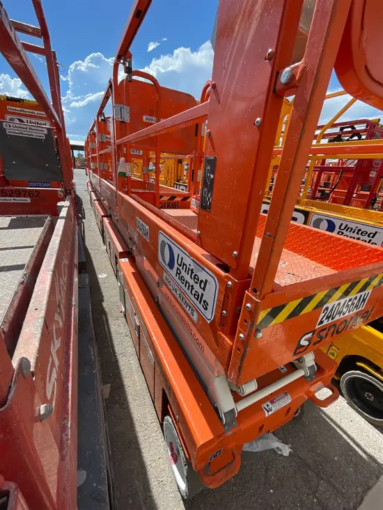 2019 Snorkel S3219E Scissor Lift