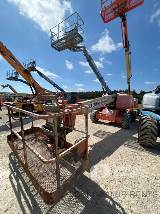 2017 JLG 600S Boom Lift