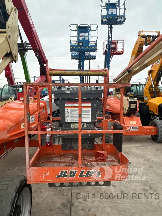 2018 JLG E400AJPN Articulating Boom Lift