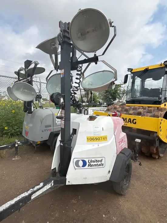 2017 Magnum Pro MLT6SM Portable Light Tower