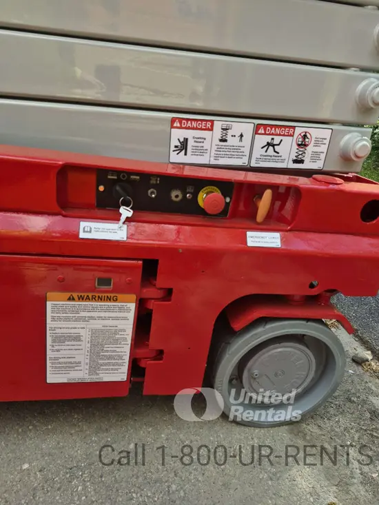 2020 MEC MICRO 26 Scissor Lift