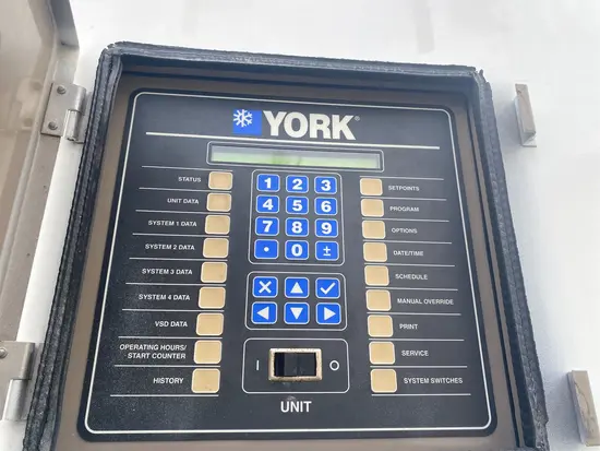 2012 YORK YCAV0457SA46 Chiller