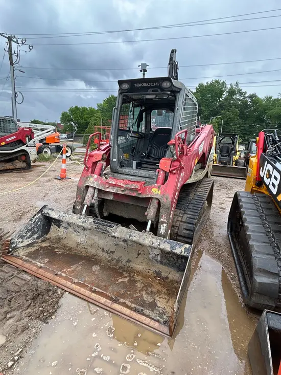 2019 Takeuchi TL12V2-CR Track Loader