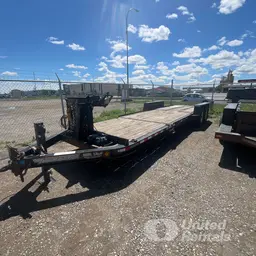 2016 Towmaster T-12DT 18' Trailer