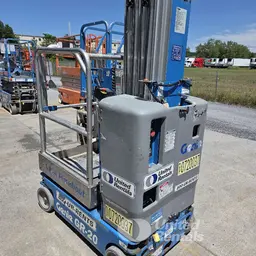 2018 Genie GR-20 Self-Propelled One-Person Lift