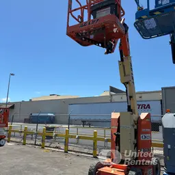 2018 JLG E300AJP Articulating Boom Lift