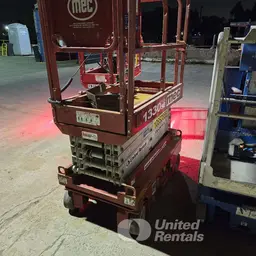 2017 MEC 1330SE Scissor Lift