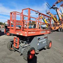 2017 Skyjack SJ6826RT Rough Terrain Scissor Lift