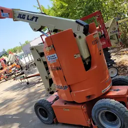 2015 JLG E300AJP Articulating Boom Lift